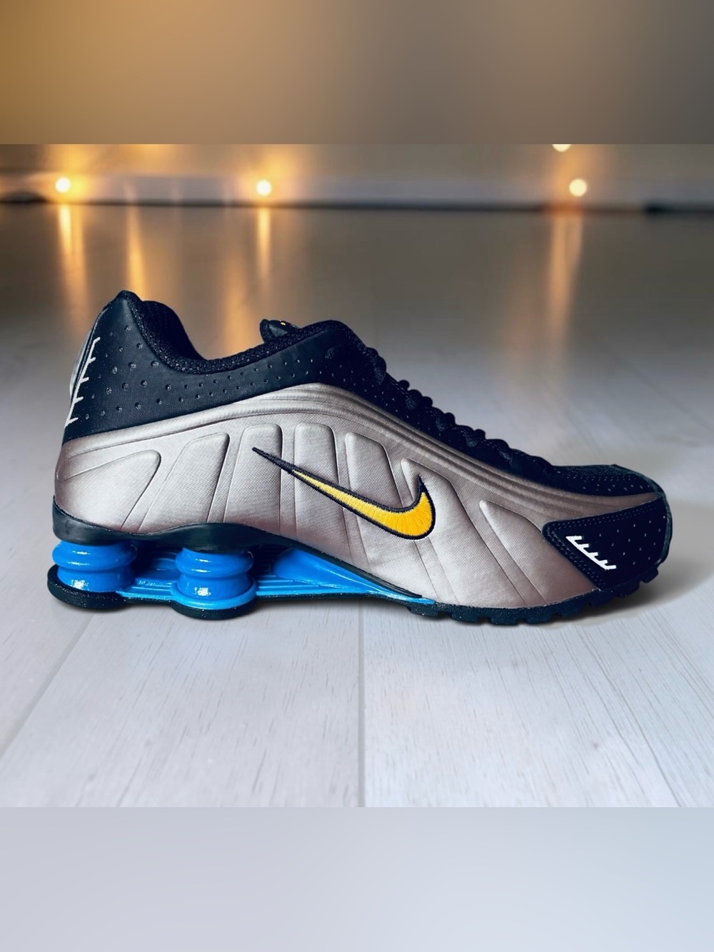 Nike Shox R4 “Brazil” Size 8 Men Brand New